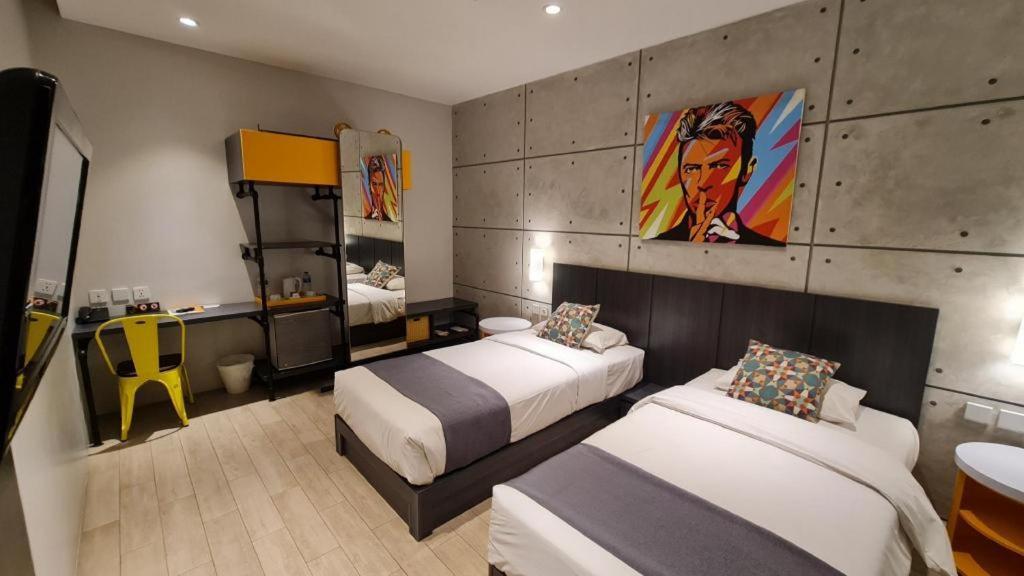 בנדונג Hotel Cemerlang מראה חיצוני תמונה