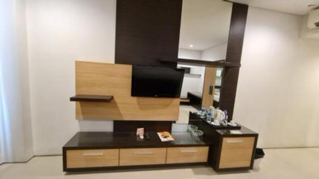 בנדונג Hotel Cemerlang מראה חיצוני תמונה