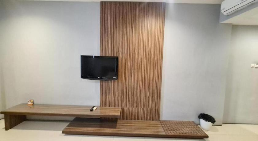 בנדונג Hotel Cemerlang מראה חיצוני תמונה